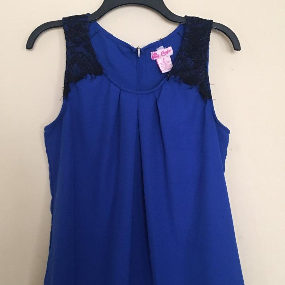 Candie's blouse sleeveless size large